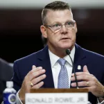 id5699109-secret-service-gettyimages-2164405157-op-600x400221190-1