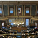 id5532245-colorado-state-house-chambers-600x400483943-1