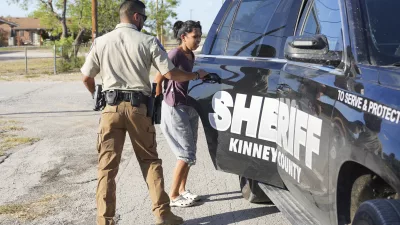 kinney-texas-smuggling-ccet-dsc02529393275