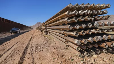 border-fence-wall-cochise-510a1585397216