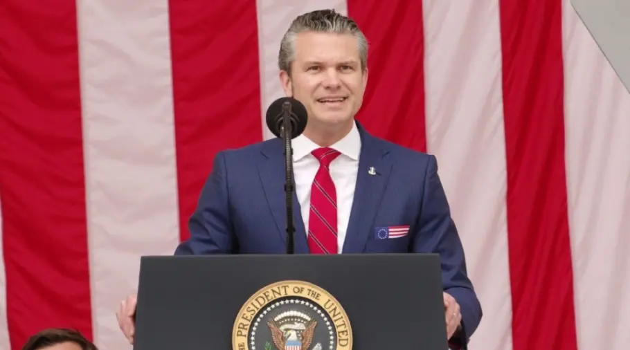U.S. Secretary of Defense Peter Hegseth speaks at the National Memorial Day Observance at Arlington National Cemetery. ARLINGTON^ VA^ USA - May 26^ 2025