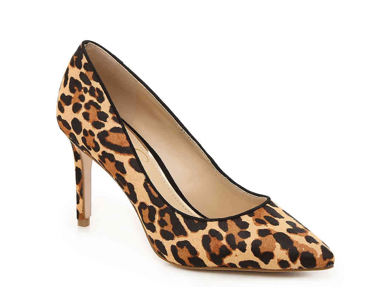 jessica simpson carpena pump
