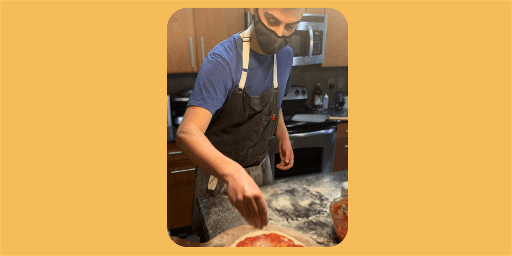 Grad Student Raises $30K for Charity for 'Pizza Drops' From 2nd Story Window | Star 104.5 - Vimarsana News