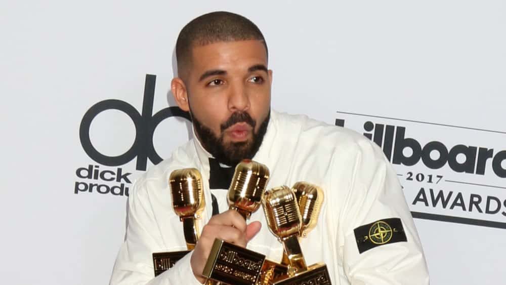 Drake Teases Unreleased Music On Instagram Live Drake Teases Unreleased Music On Instagram Live
