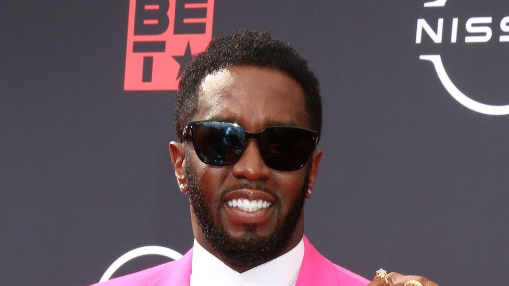 Sean 'Diddy' Combs earns 11th No. 1 on R&B charts with 'Gotta Move On' - Vimarsana News
