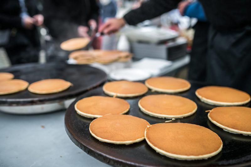 delicious-pancakes-on-sale-on-the-street-food-market