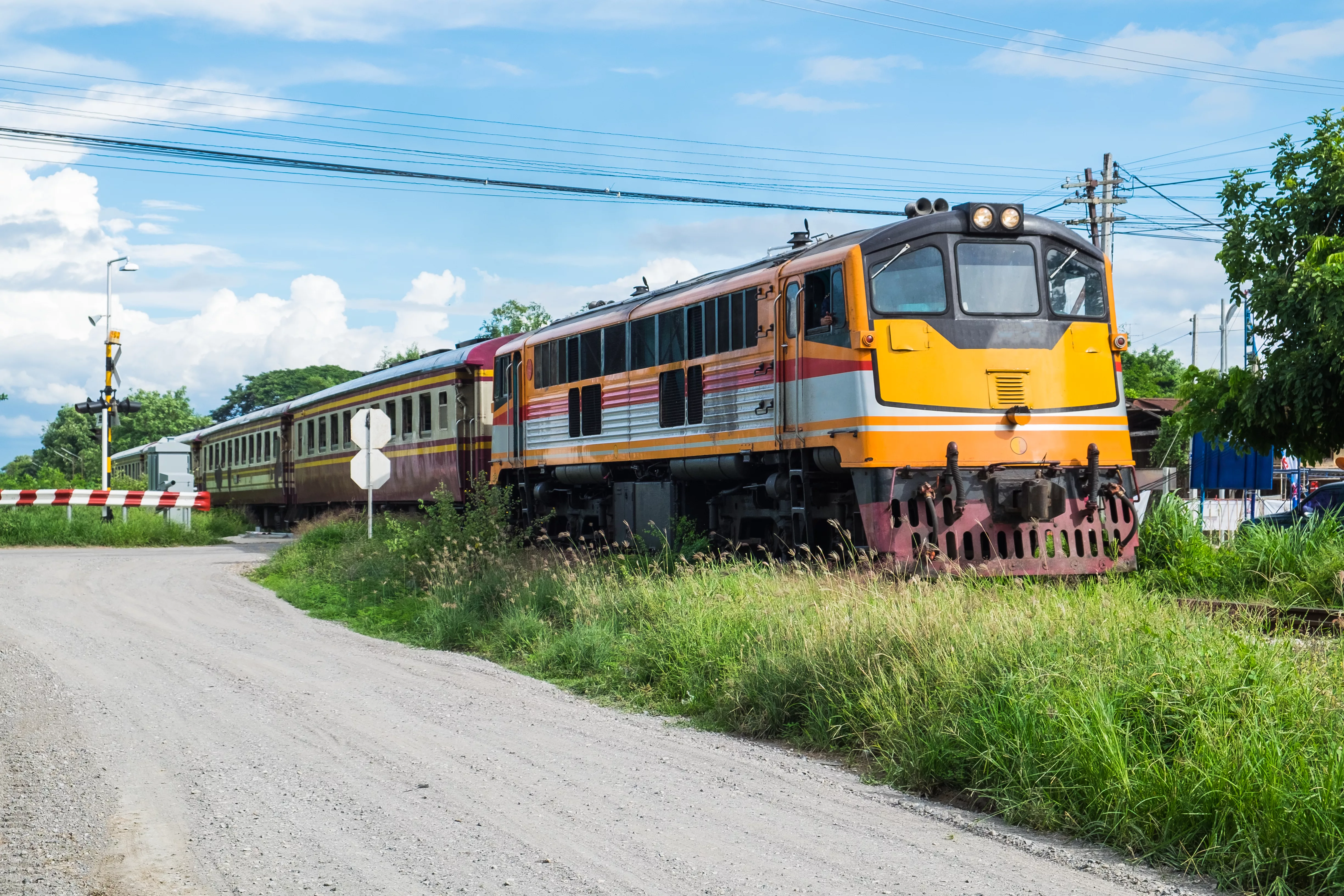 train-yellow-railroad-identity-beautiful