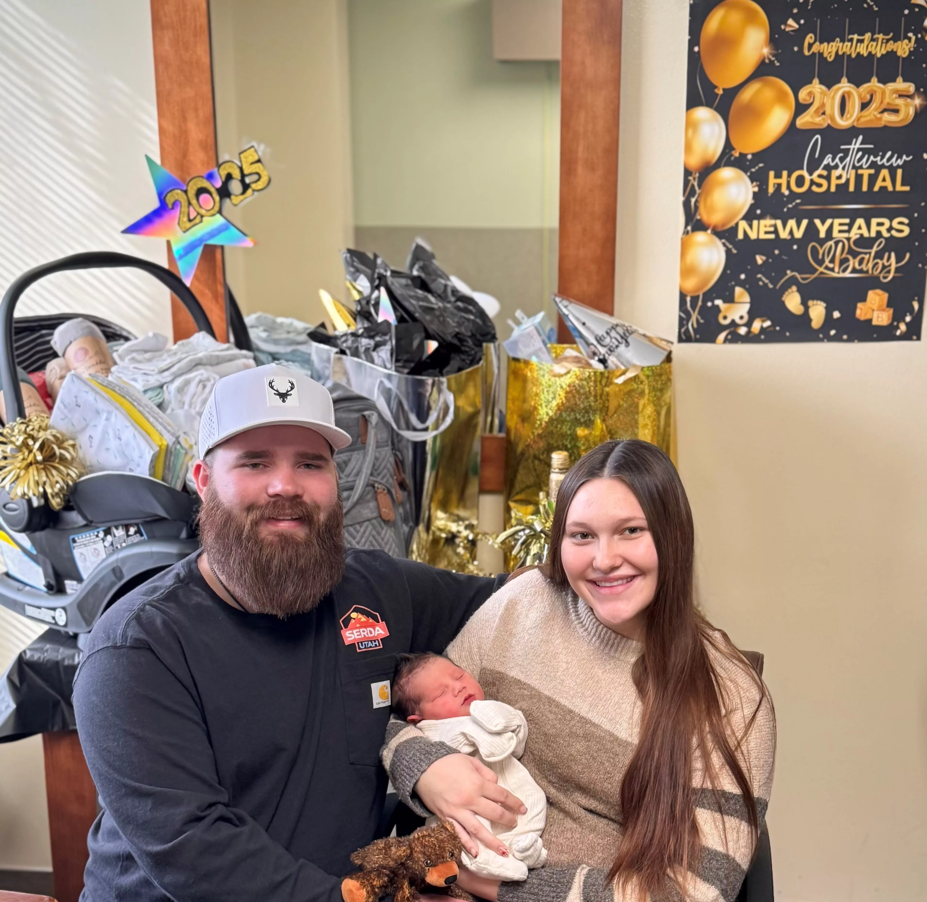 mom-dad-and-baby-2025