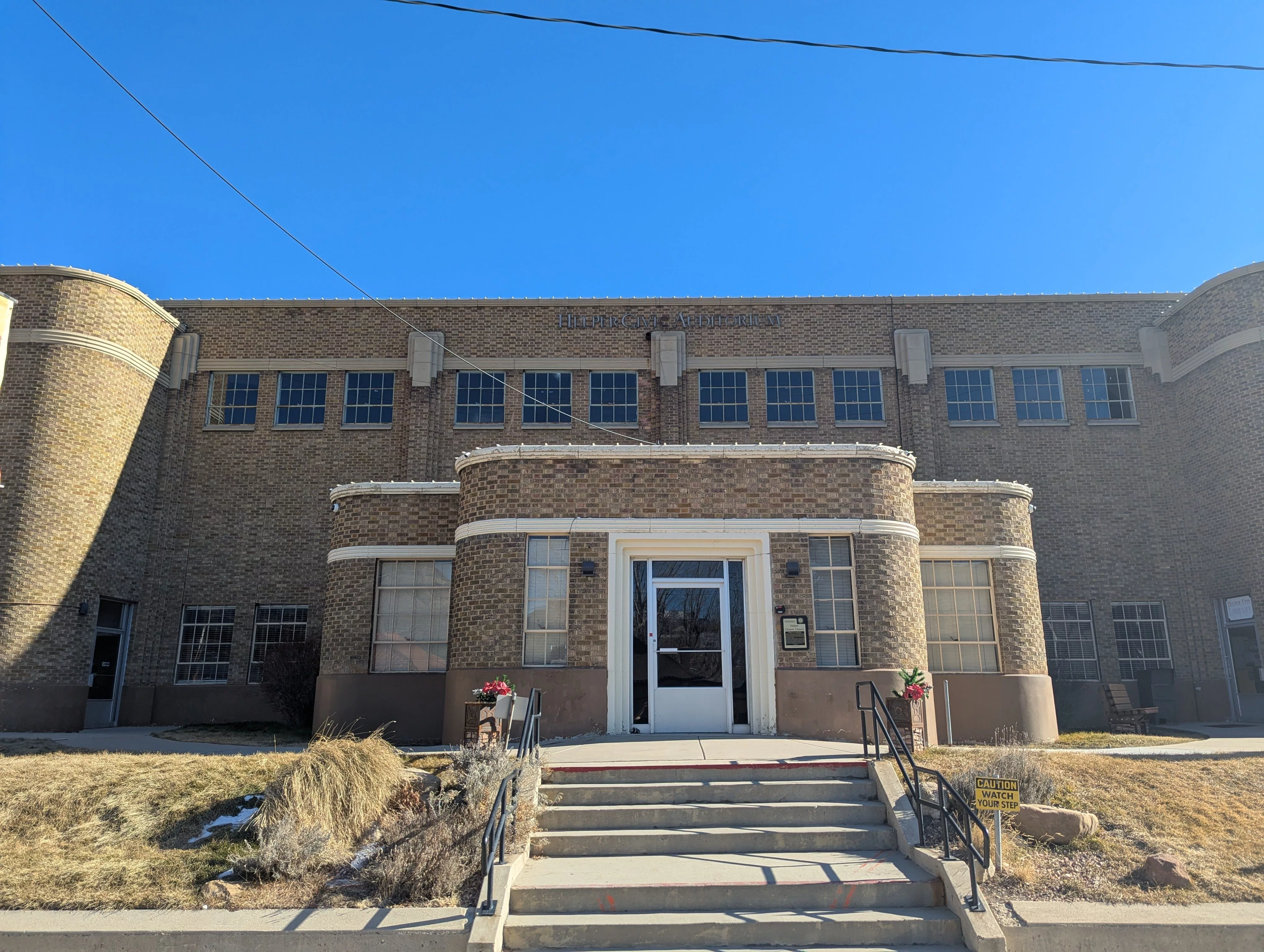 pxl_20250114_185857587