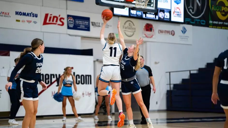 Scrivner's Late Free Throw Lifts USU Eastern Over Snow College | KOAl ...
