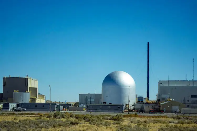 nuke-plant