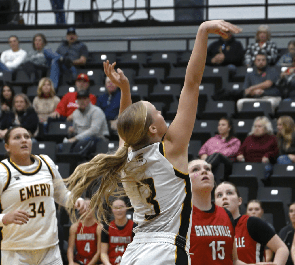 Lady Spartans come up short at home against Eagles | KOAl - Price,UT