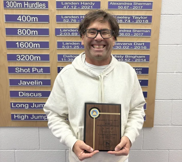 mark-award_5011098454464054975-jpg-scaled