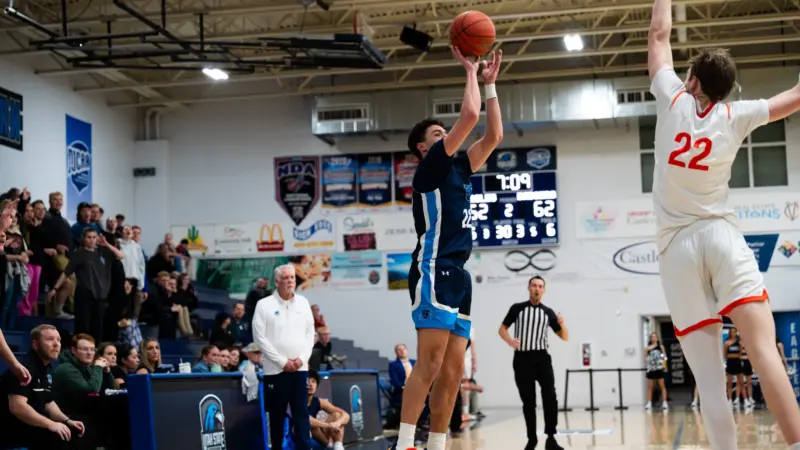 mens-basketball-02-28