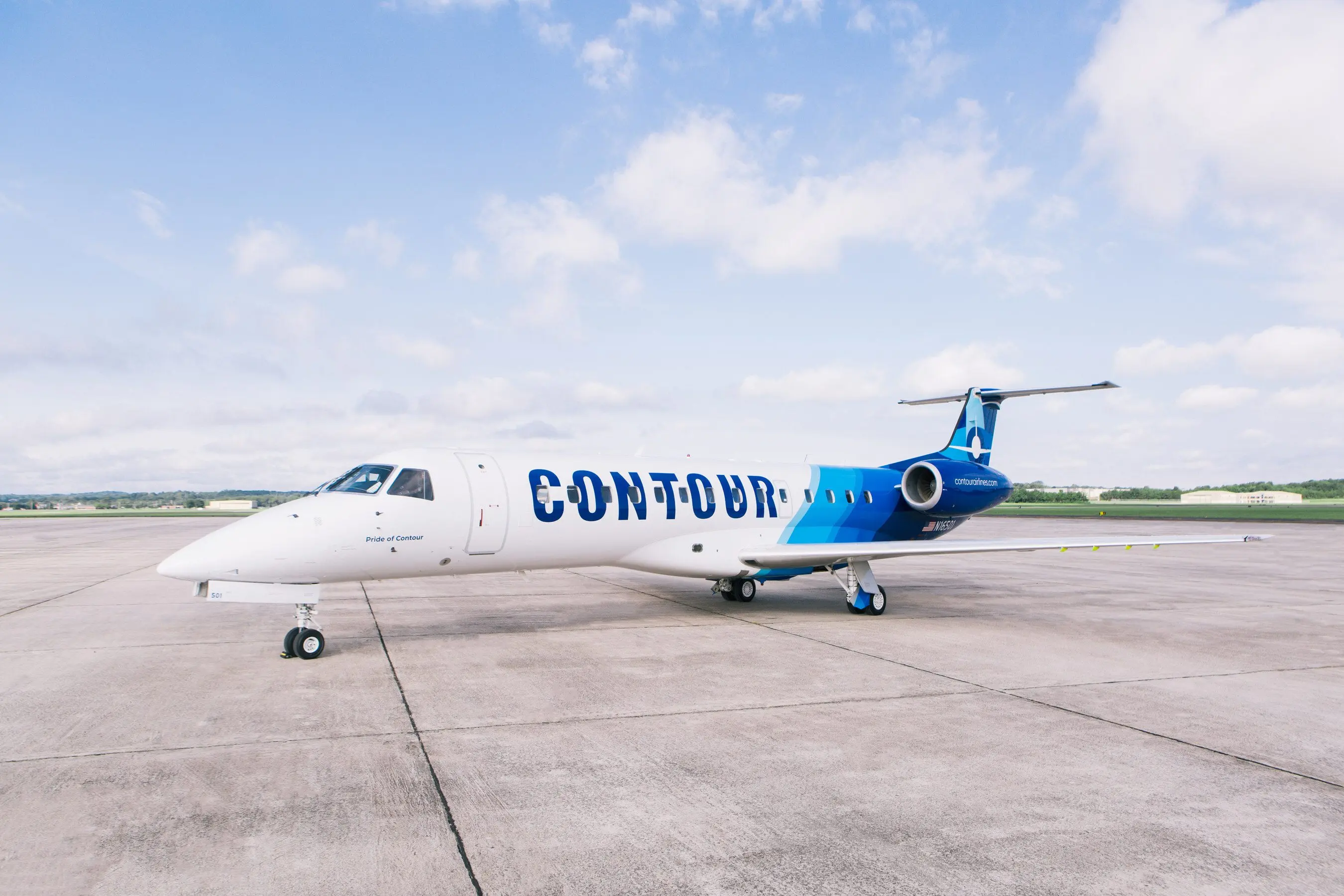 contour-airlines-erj-135