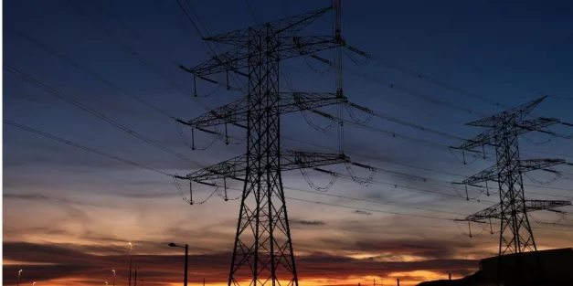 Electricity returning after major power outage in parts of Spain and Portugal halts travel and communications