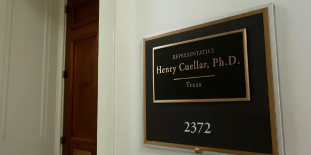 Pres. Trump slams Texas Rep. Henry Cuellar for ‘lack of loyalty’ after issuing pardon