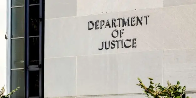 Minneapolis activist arrested on federal charges for alleged threats, cyberstalking ICE officers