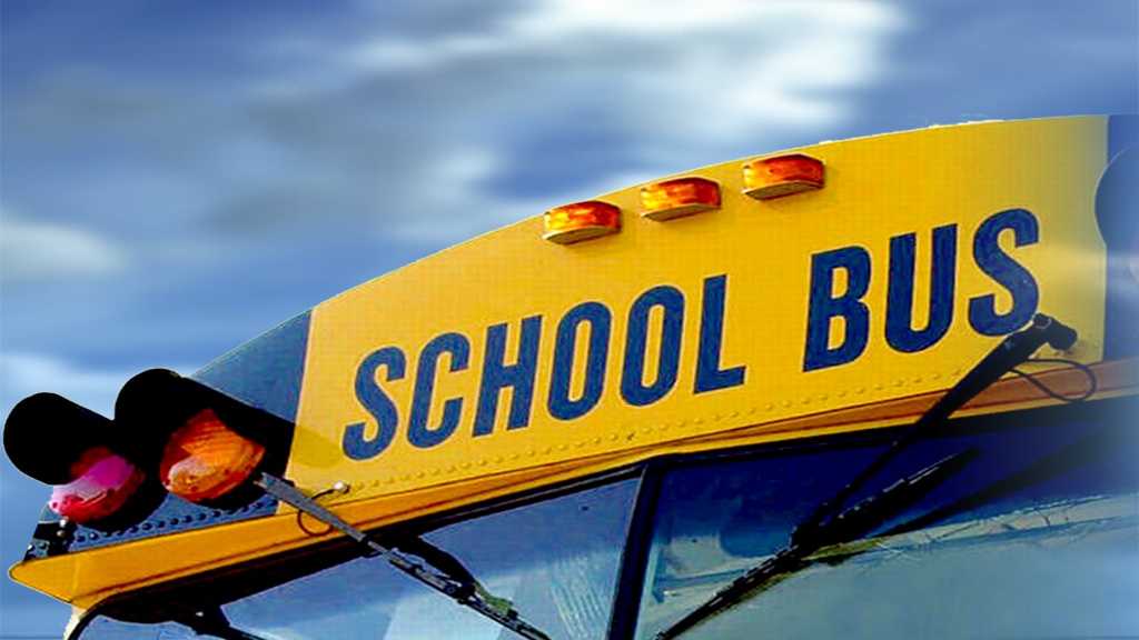39421394-school-bus-closeup-4