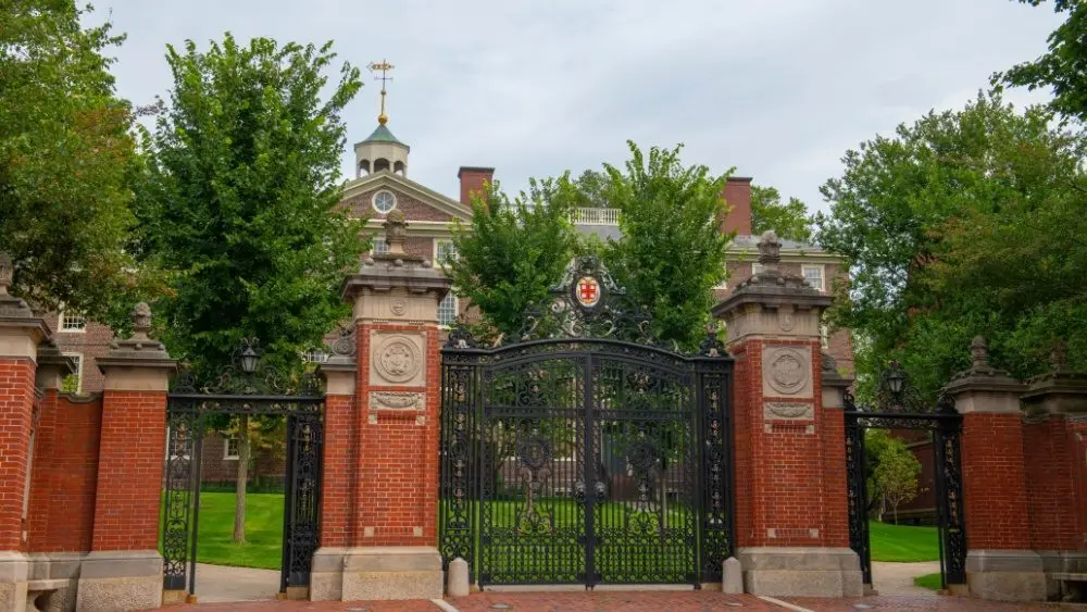 shutterstock_2076610162-1420381 Van Wickle Gates is the main entrance to Brown University main campus on Prospect Street at College Street on College Hill in city of Providence^ Rhode Island RI^ USA.