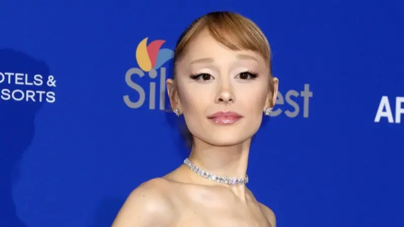 Ariana Grande at the Palm Springs International Film Festival Gala at Palm Springs Convention Center on January 3^ 2025 in Palm Springs^ CA