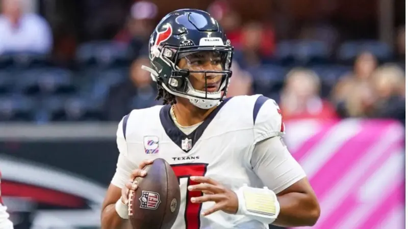 Houston Texans quarterback C.J. Stroud (7) looks to throw the ball during game against the Atlanta Falcons on October 8^ 2023 at Mercedes-Benz Stadium in Atlanta^ Georgia.