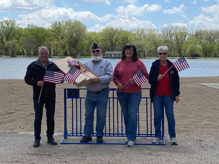 Lake View Veteran Donates Flags For Memorial Day And Fourth Of July Campers At Camp Crescent - Vimarsana News