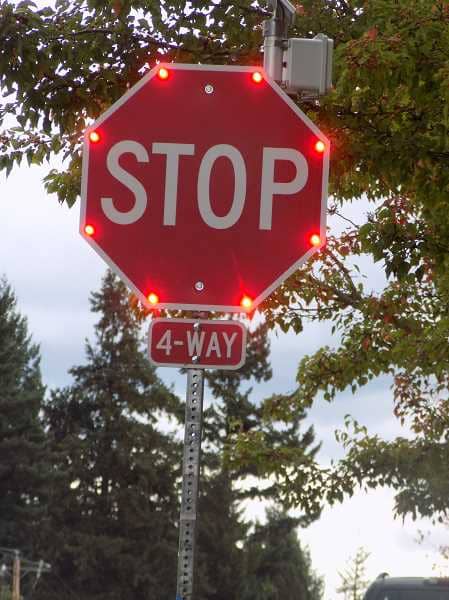 New Signal Alert Options Discussed To Replace Flashing Beacon At Intersection West Of Breda - Vimarsana News
