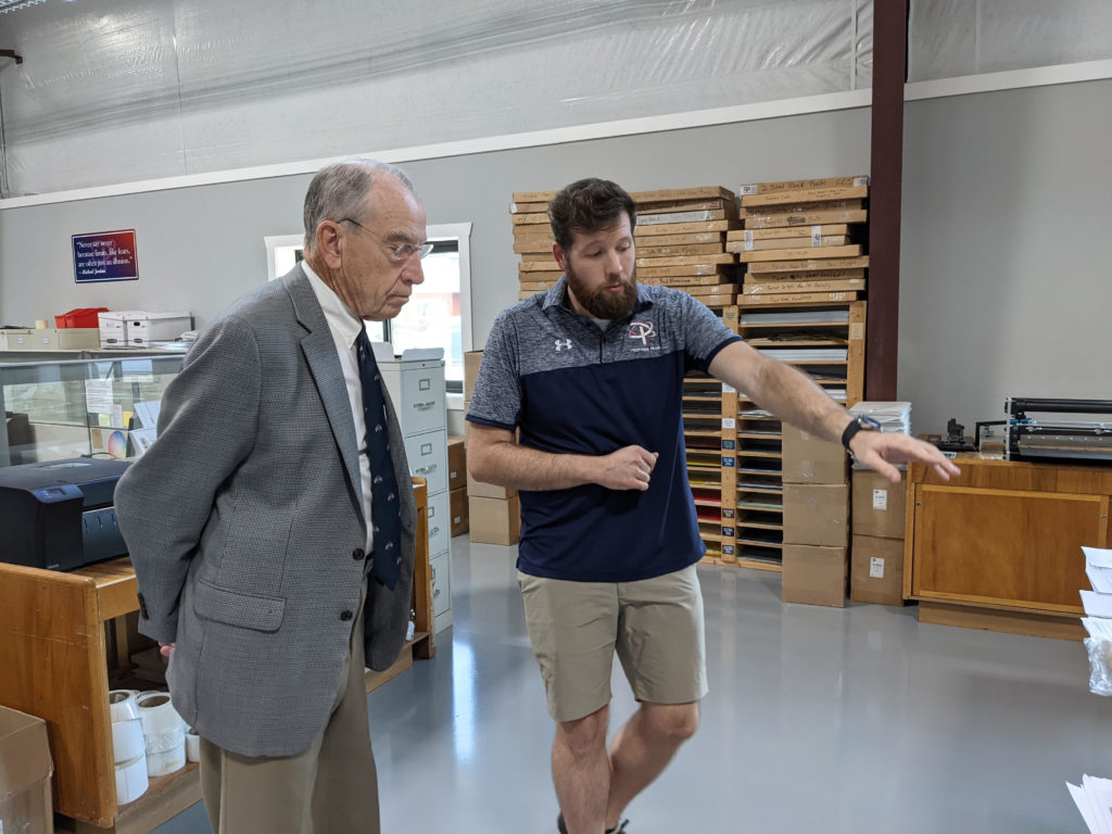 Sen. Grassley Announces Staff Office Hours In Buena Vista, Audubon, and Carroll Counties - Vimarsana News