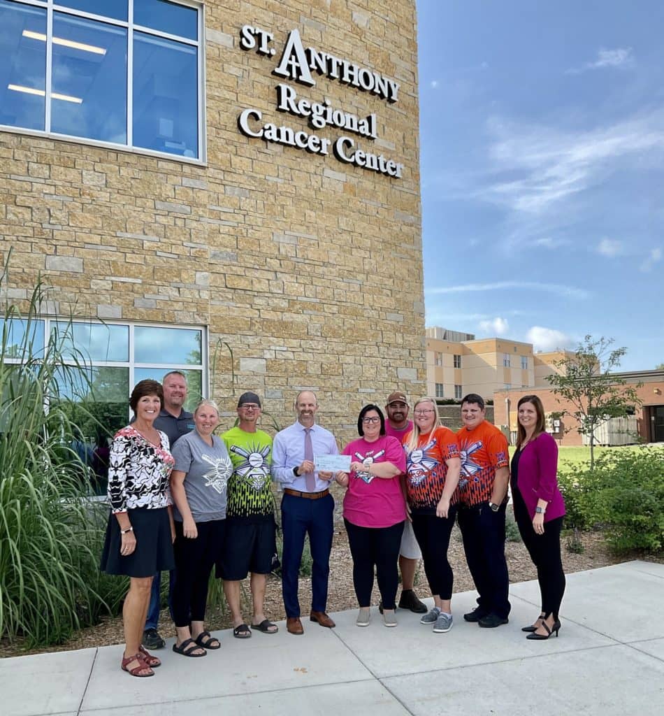 The Carroll SuperDraft Committee Presented St. Anthony Regional Cancer Center With A $10,000 Donation - Vimarsana News