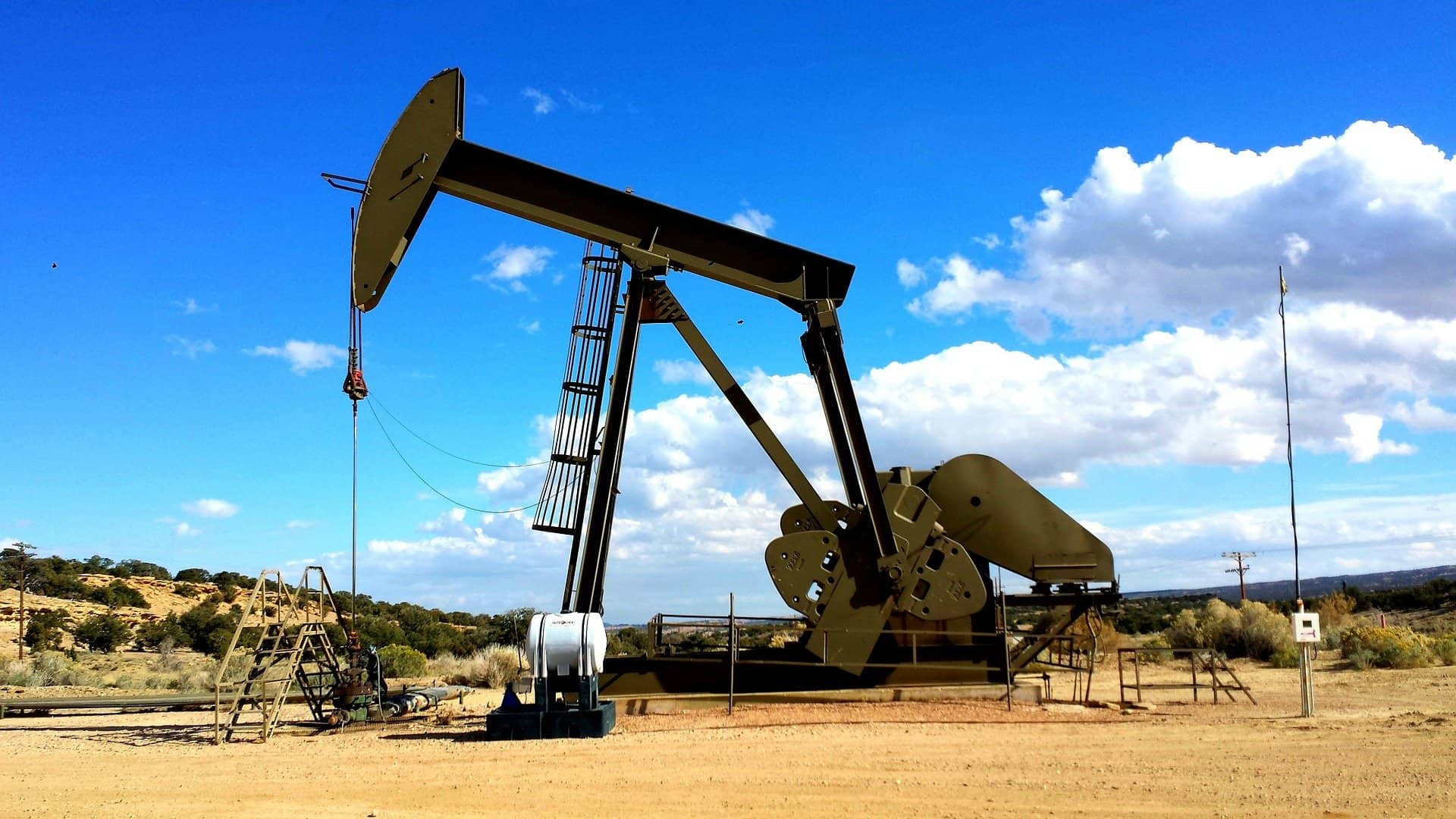 refinery-514010_1920-jpg