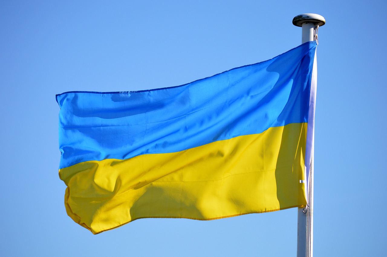 ukraine-flag-7061938_1280-jpg