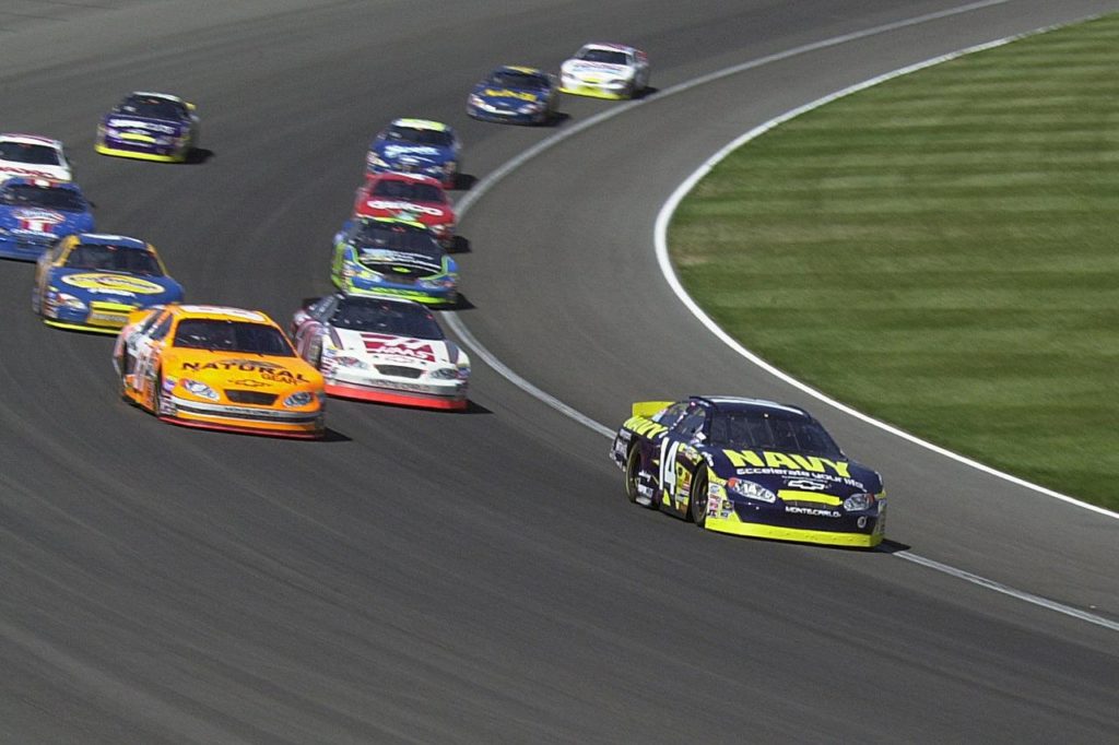 NASCAR Reaches 20 Million Miles on Renewable Fuel - Vimarsana News