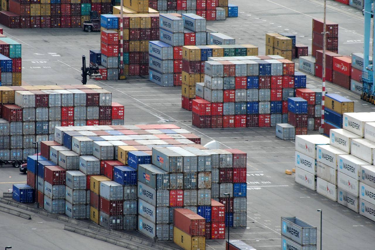 shipping-container-4245980_1280-jpg-2