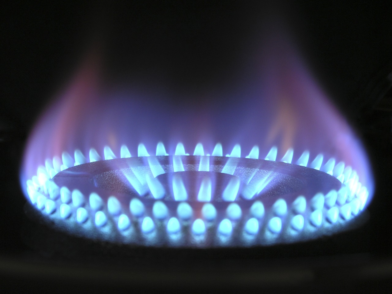 flame-580342_1280-1-jpg