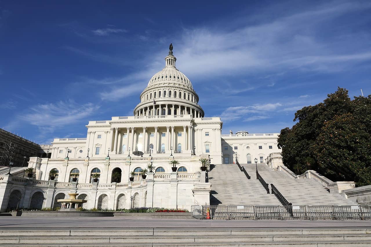 capital-hill-2645396_1280-jpg-2