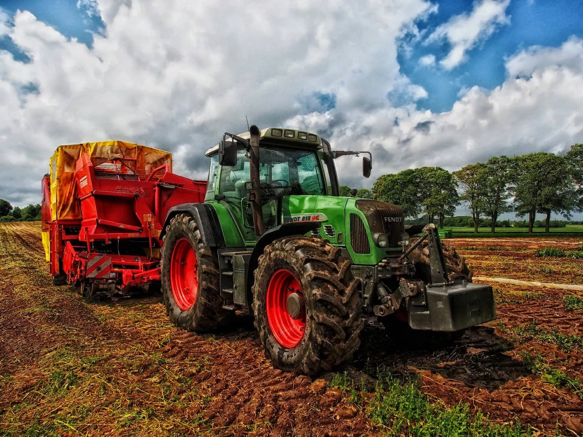 tractor-385681_1920-jpg-2