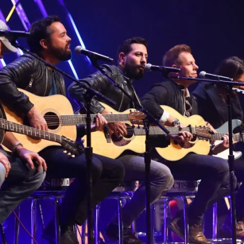 Old Dominion perform at CBS Radio's Stars & Stripes event at the Chicago Theatre on November 9^ 2016 in Chicago^ Illinois.