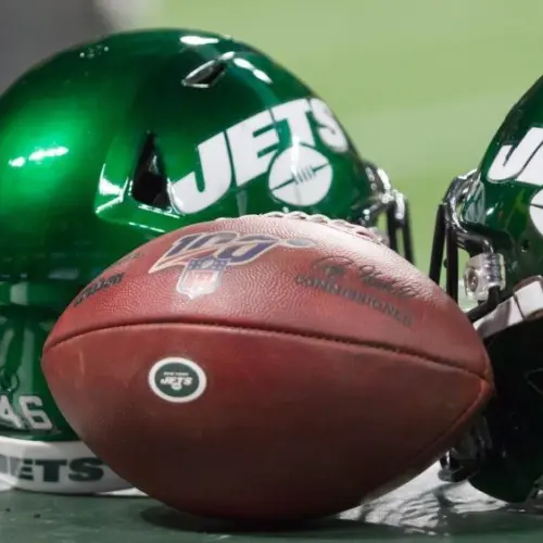 New York Jets Helmet - week #3 of the 2019 NFL Pre-Season Game Atlanta Falcons Host the New York Jets on Thursday August 15th 2019 at the Mercedes Benz Stadium in Atlanta Georgia USA