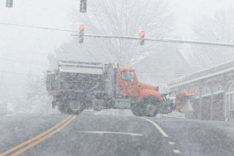 snow-dump-truck