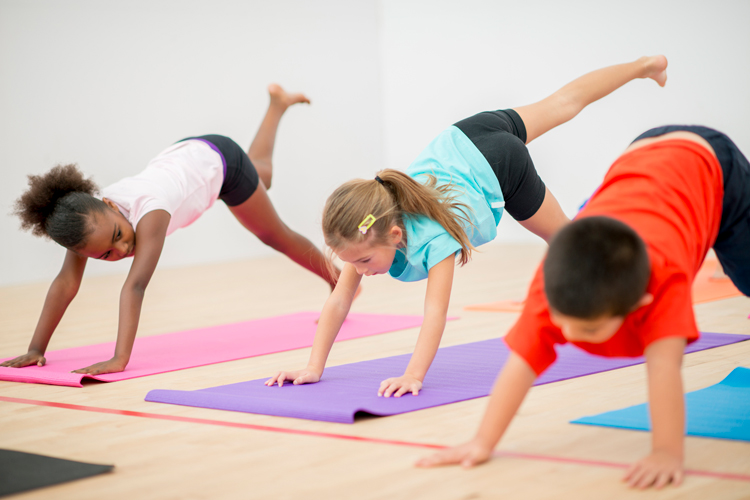 childrens-yoga-class