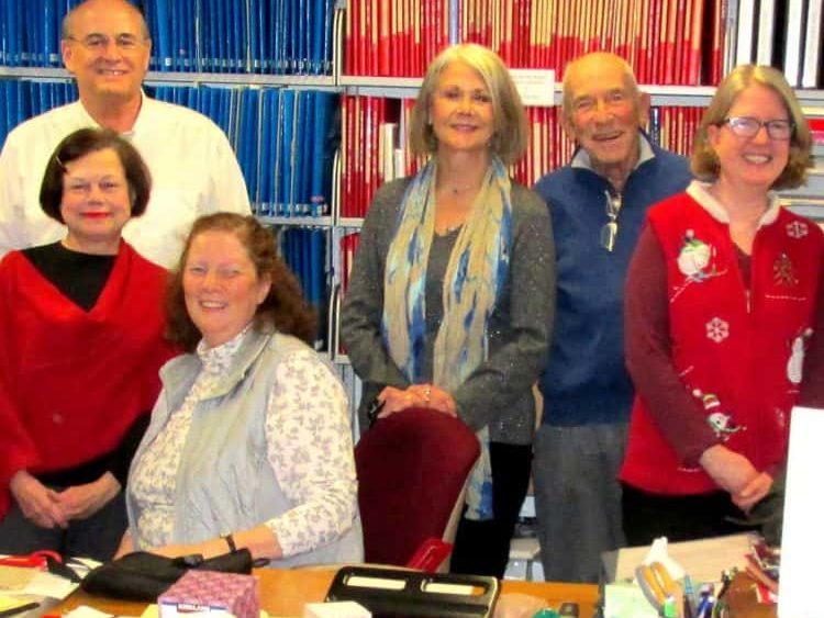 jean-moore-in-center-1