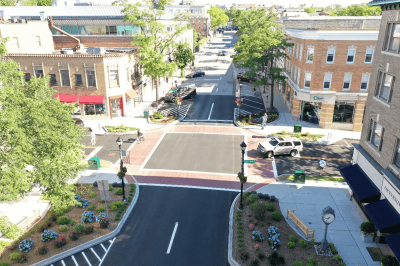 greenwich-avenue-and-elm-street-intersection