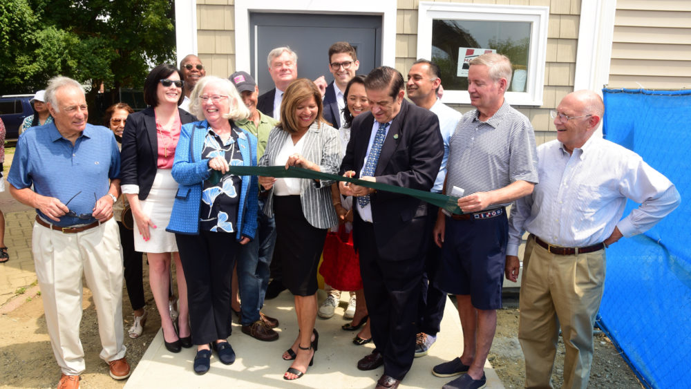 gc-ribbon-cutting