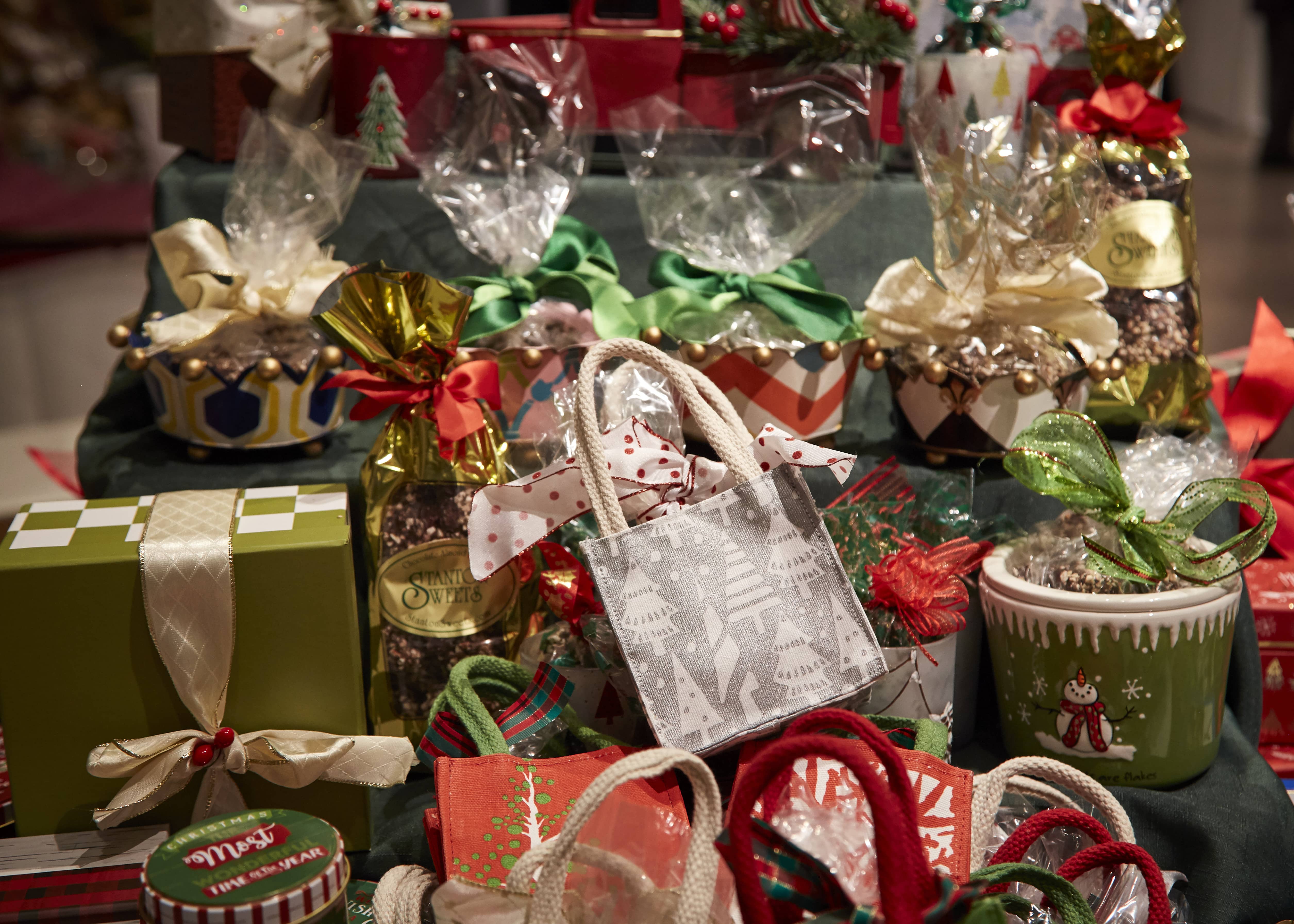 ghs-holiday-market