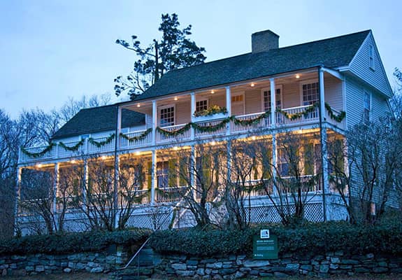 bush-holley-house-decorated-for-holidays
