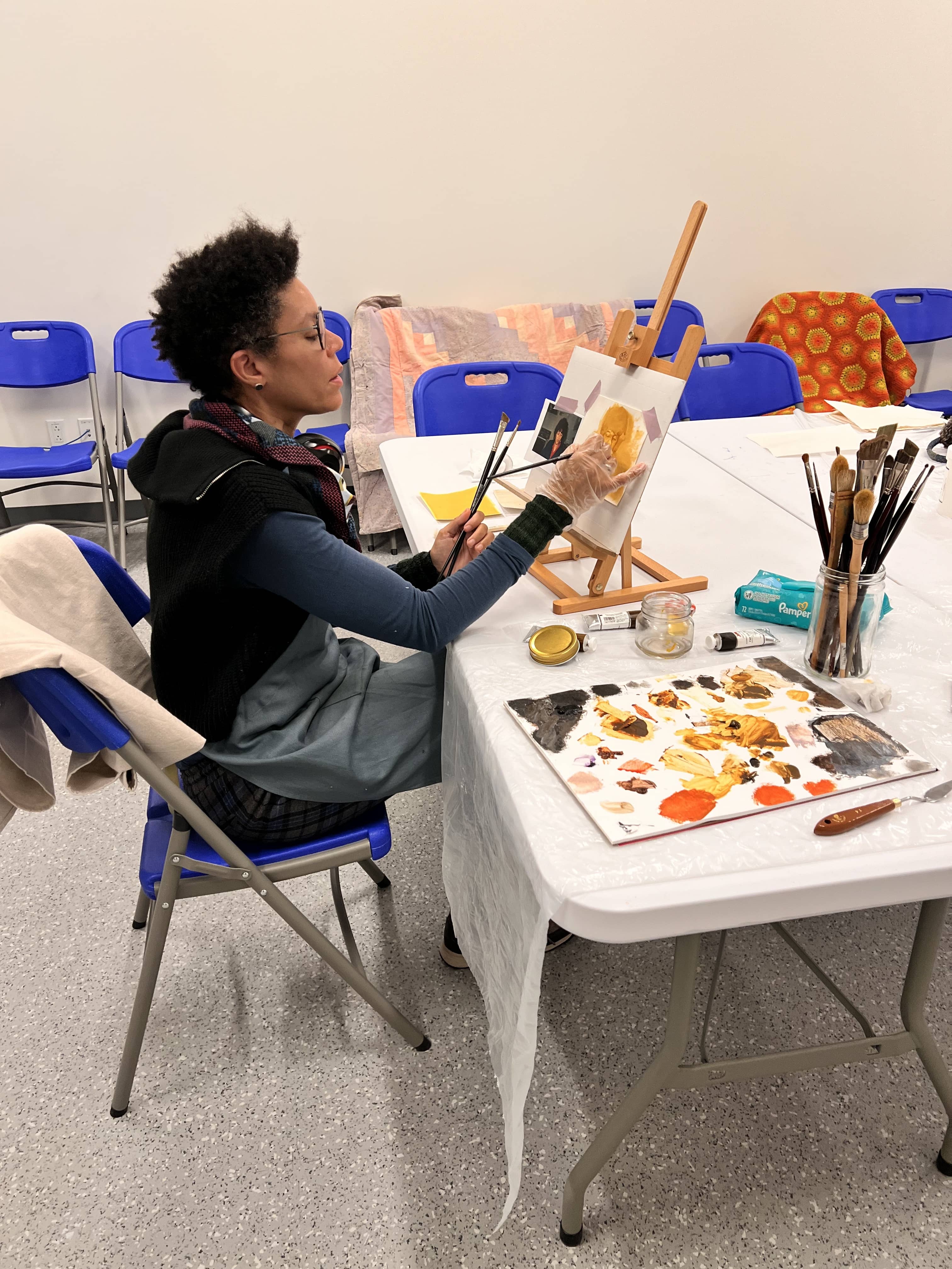 kimberly-klauss-in-the-studio