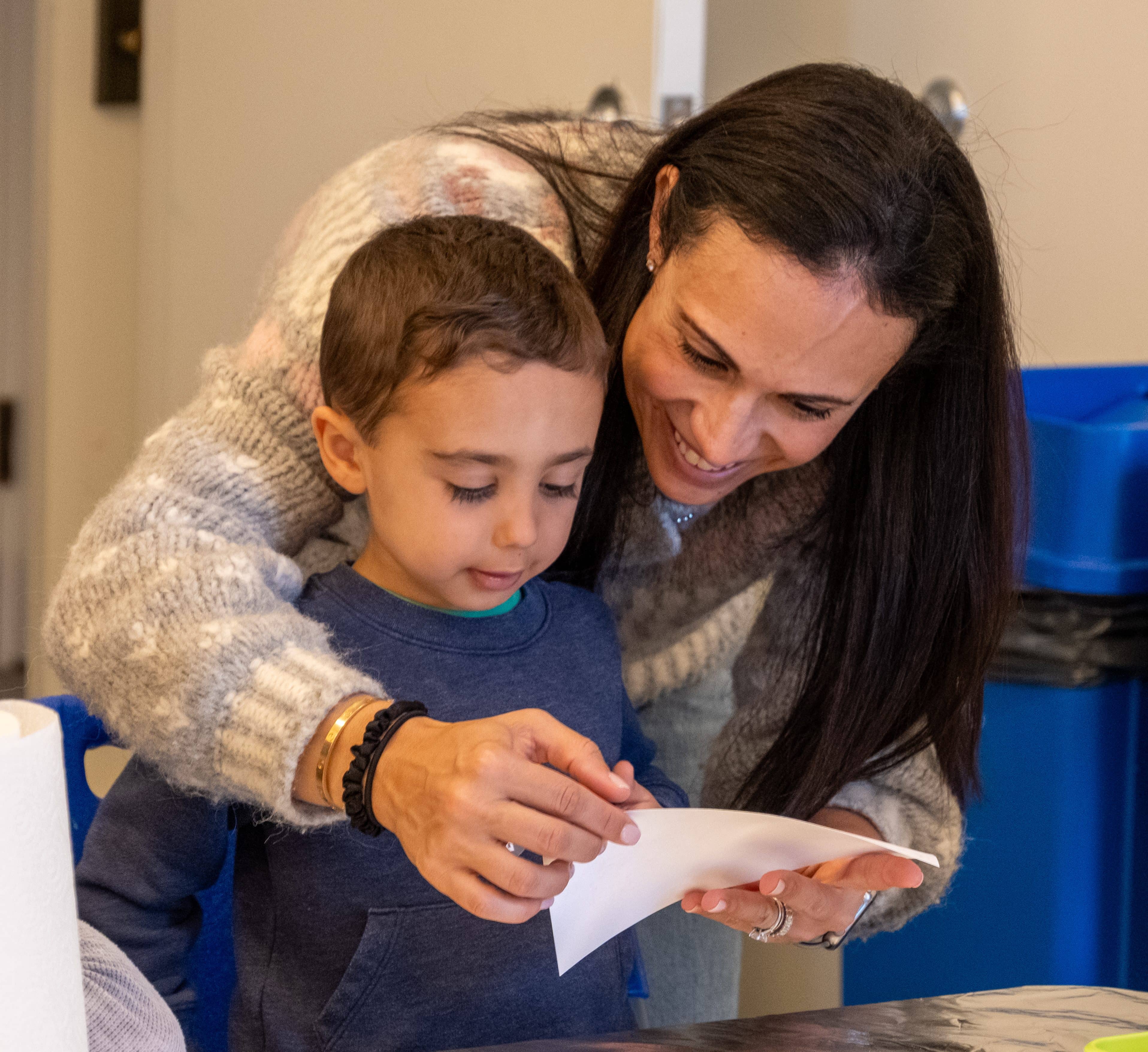 sensory-friendly-mornings-at-the-bruce-museum-2