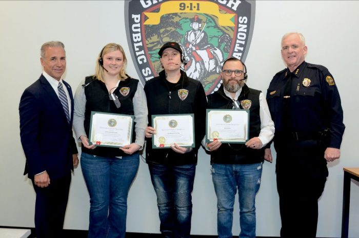 greenwich-honors-911-dispatch-team