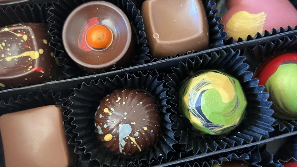 mcardles-easter-belgian-chocolates-fi